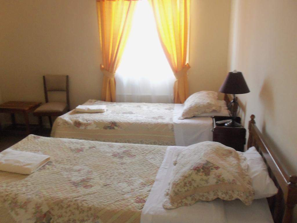 Hostal Joshiken Punta Arenas Quarto foto