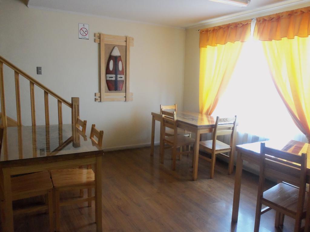 Hostal Joshiken Punta Arenas Exterior foto