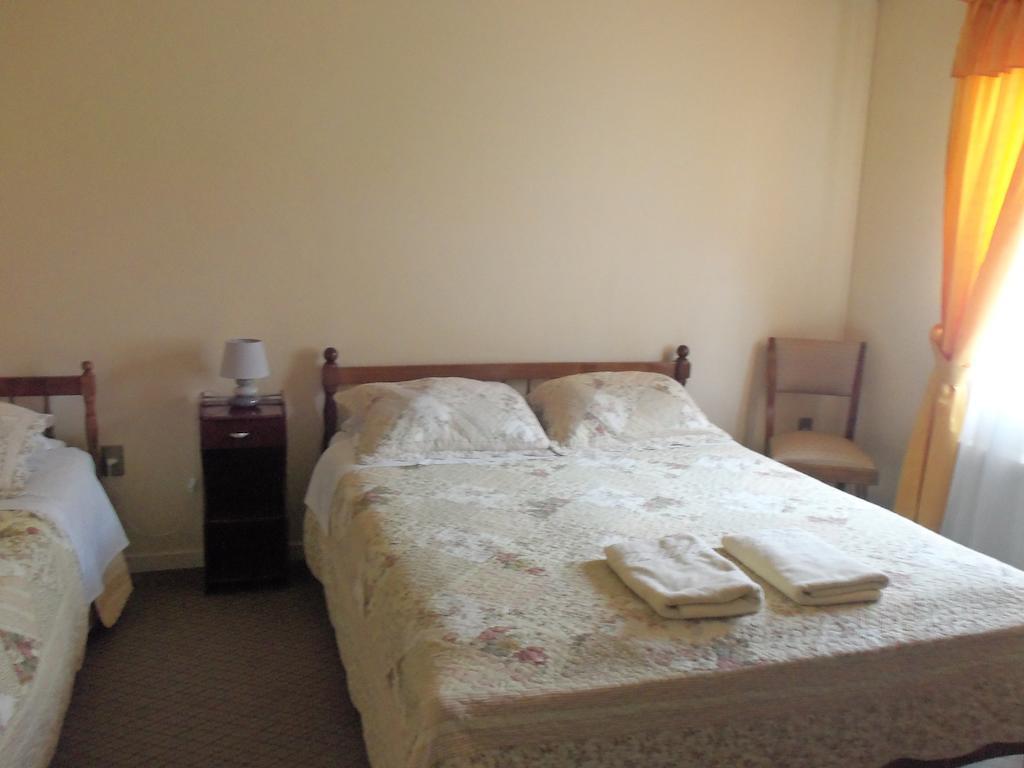 Hostal Joshiken Punta Arenas Quarto foto